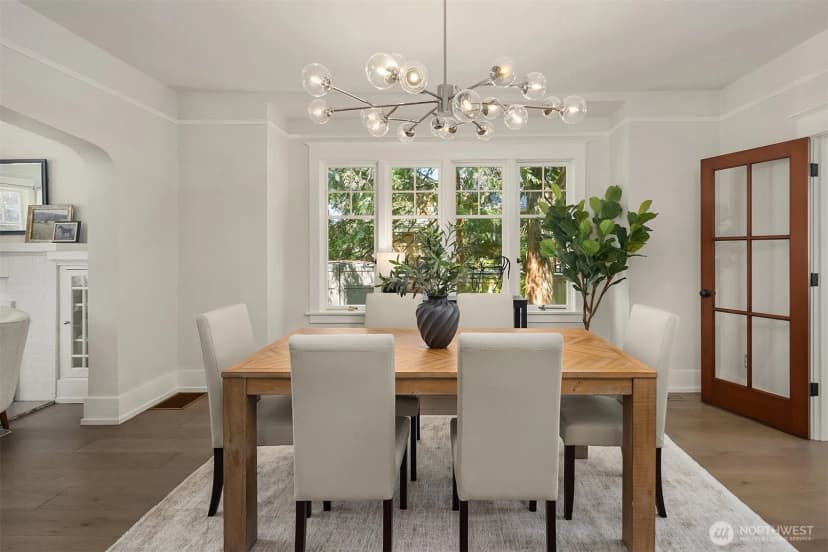 Property photo for 2442 6th W, Seattle photo 6