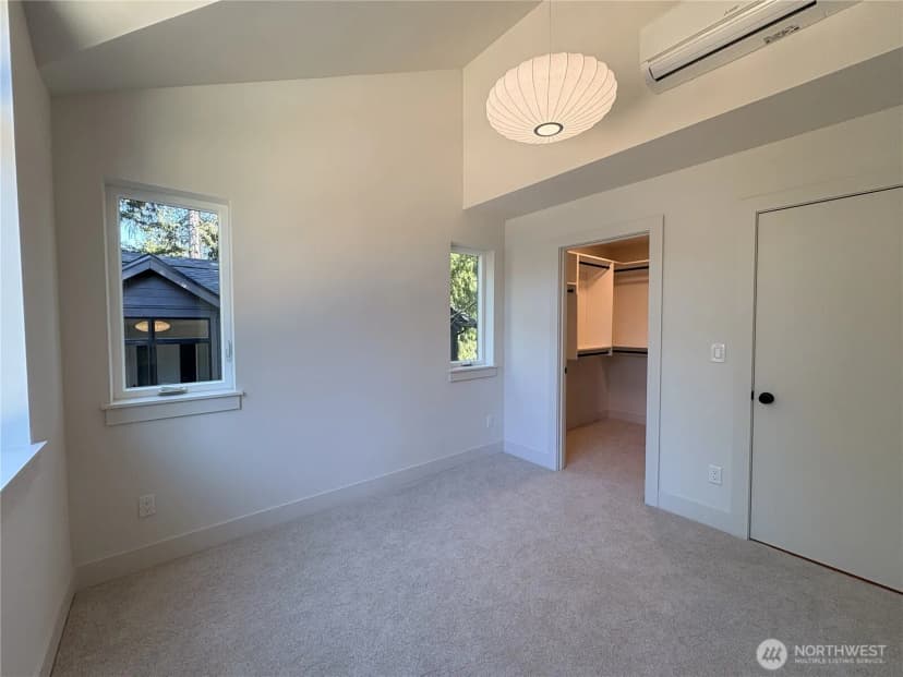 Property photo for 3026 Ne 95th Street #b, Seattle photo 22