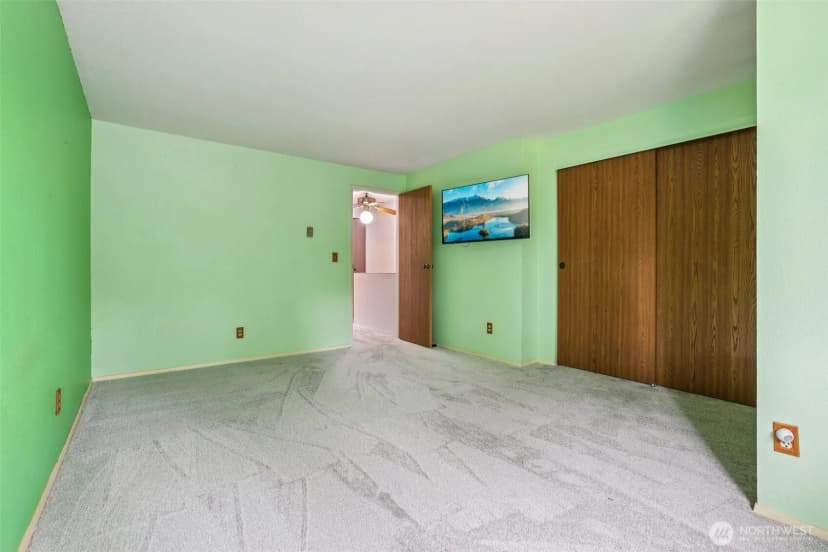 Property photo for 280 Nw Newport Way #b14, Issaquah photo 21