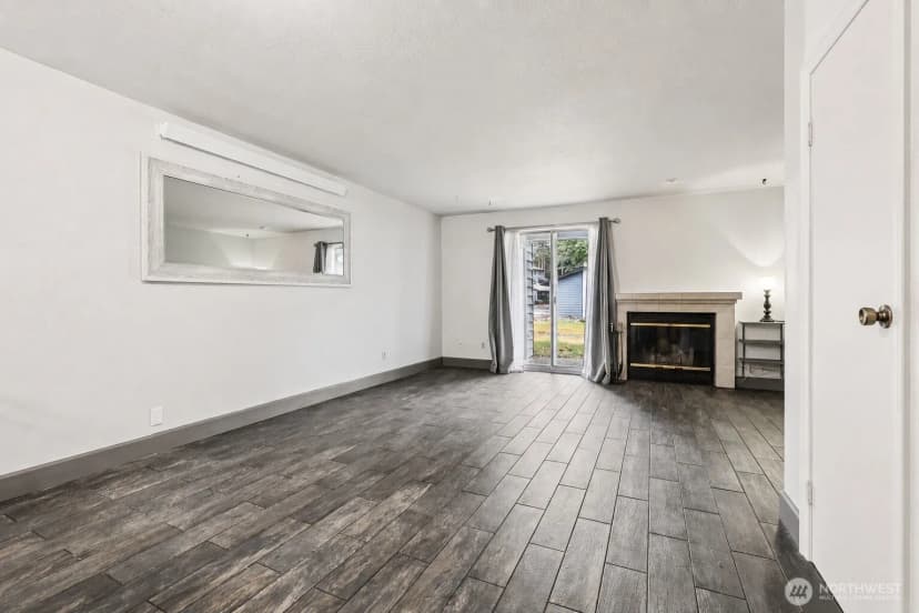 Property photo for 280 Nw Newport Way #b14, Issaquah photo 6