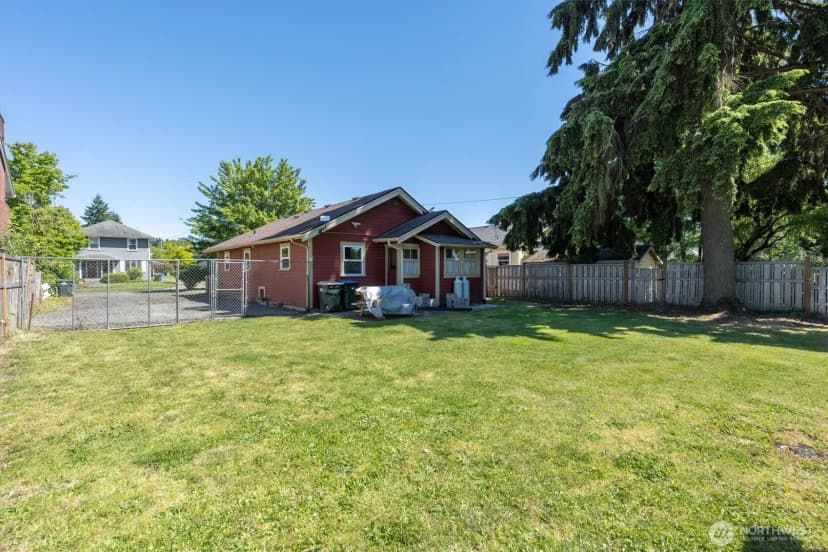 Property photo for 807 S Pearl Street, Centralia photo 33