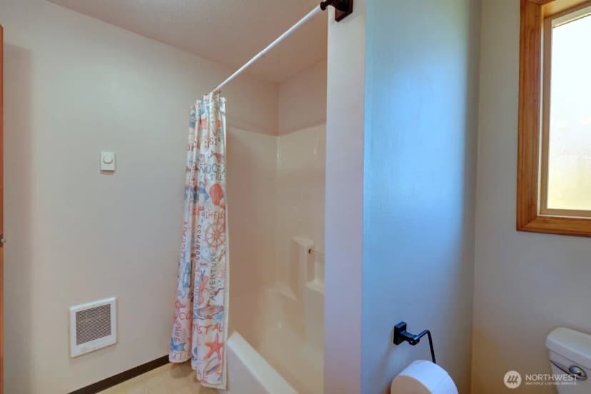 Property photo for 30308 H Street, Ocean Park photo 34
