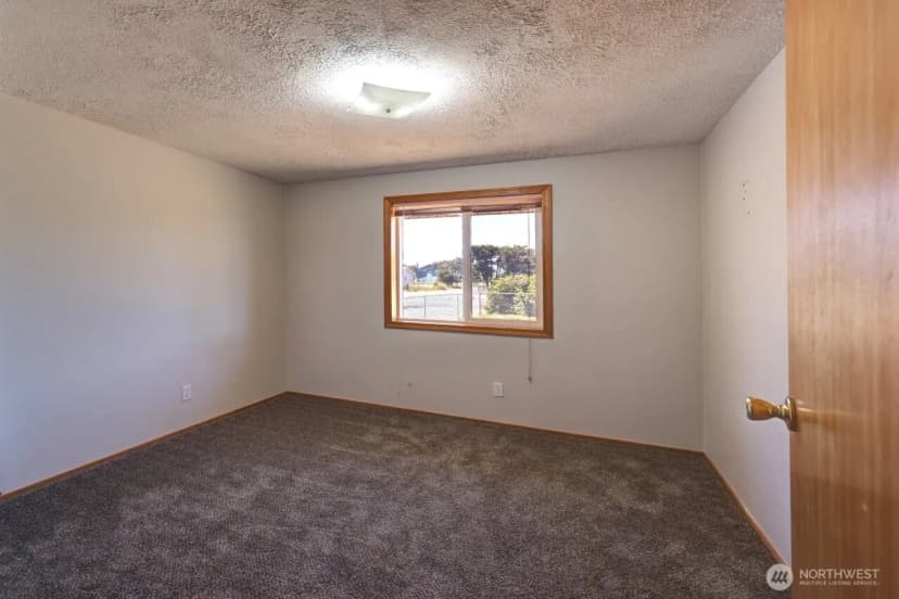 Property photo for 30308 H Street, Ocean Park photo 29