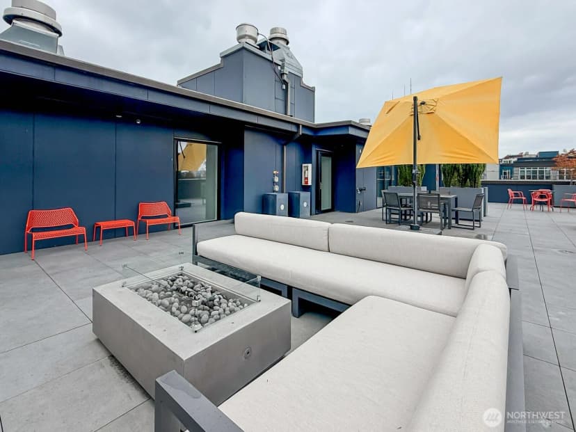 Property photo for 1111 E Pike Street #303, Seattle photo 19