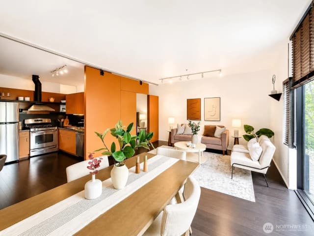 Property photo for 1111 E Pike Street #303, Seattle photo 4