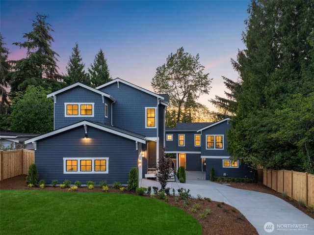 Property photo for 4515 150th Avenue Se, Bellevue photo 2