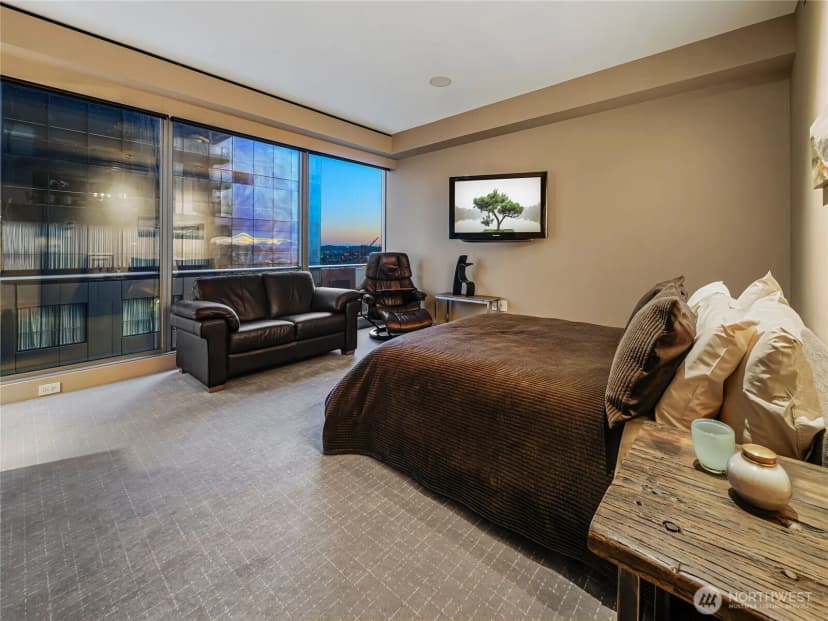 Property photo for 99 Union Street #1102, Seattle photo 16