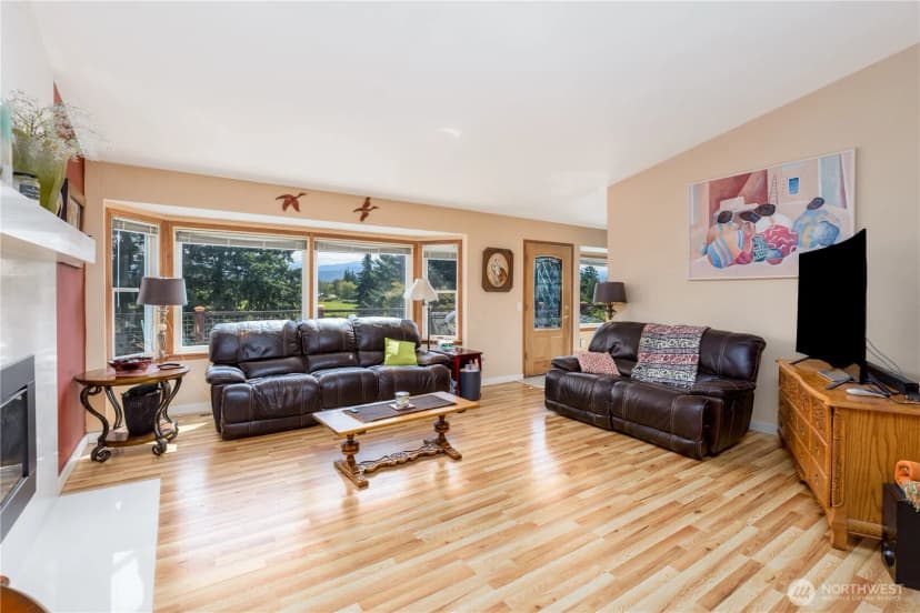 Property photo for 231 Madrona Terrace, Sequim photo 8