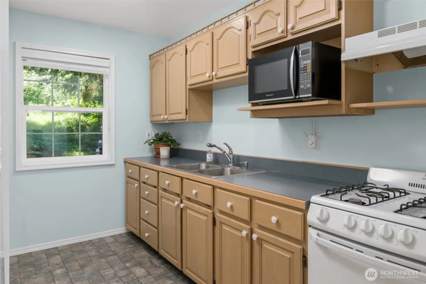 Property photo for 216 Denneboom Road, Coupeville photo 32