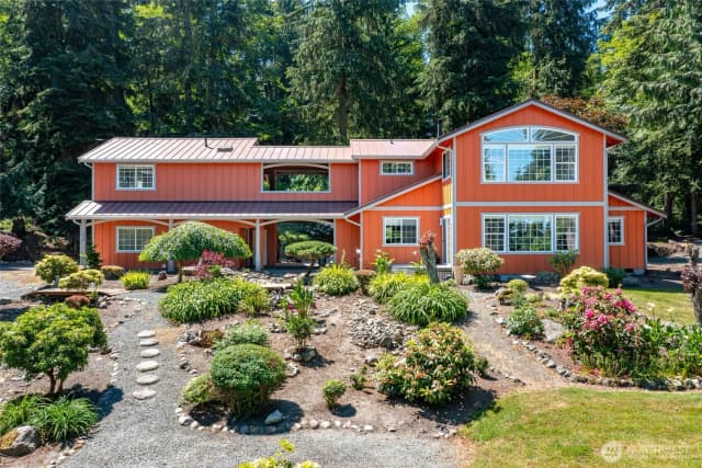 Property photo for 216 Denneboom Road, Coupeville