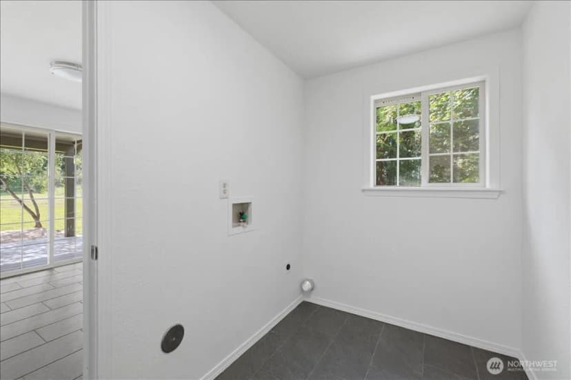 Property photo for 14135 Vail Road Se, Yelm photo 25