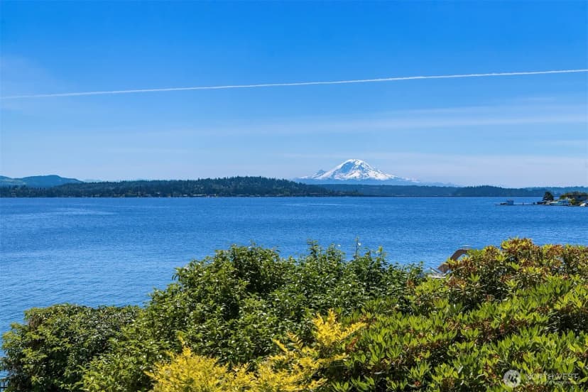 Property photo for 814 Mcgilvra Boulevard E, Seattle photo 10