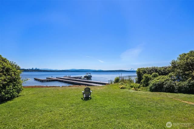 Property photo for 814 Mcgilvra Boulevard E, Seattle photo 4