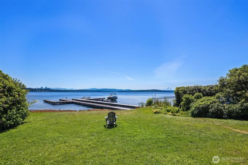 Property photo for 814 Mcgilvra Boulevard E, Seattle photo 4