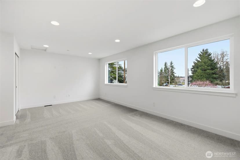 Property photo for 23706 84th Avenue W, Edmonds photo 36