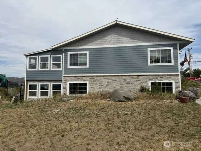 Property photo for 309 34d Avenue Se, Ephrata photo 23