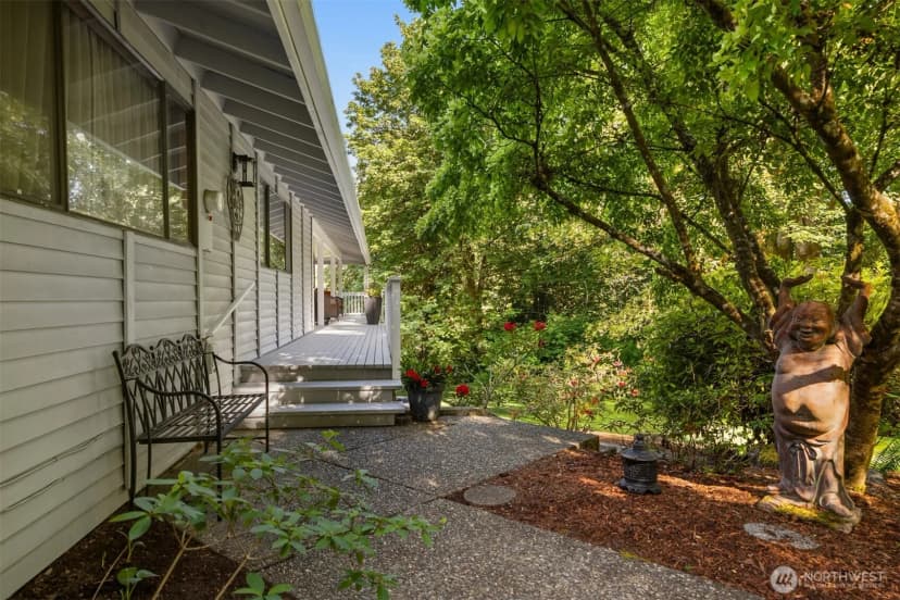 Property photo for 11186 Blue Pond Place Ne, Bainbridge Island photo 25