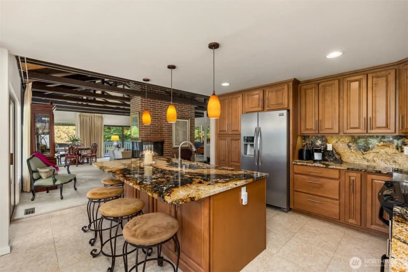 Property photo for 11186 Blue Pond Place Ne, Bainbridge Island photo 19