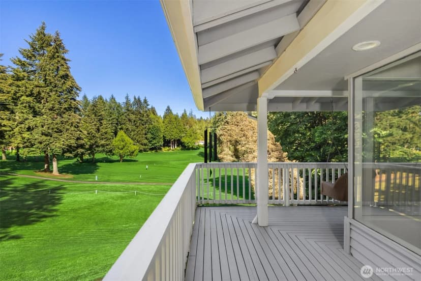 Property photo for 11186 Blue Pond Place Ne, Bainbridge Island photo 9