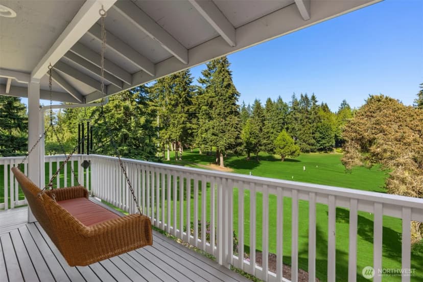 Property photo for 11186 Blue Pond Place Ne, Bainbridge Island photo 5