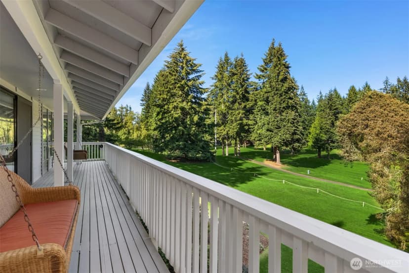 Property photo for 11186 Blue Pond Place Ne, Bainbridge Island photo 8