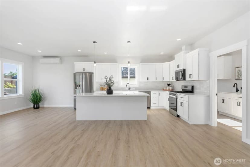Property photo for 2178 Lagerwey Circle, Lynden photo 13