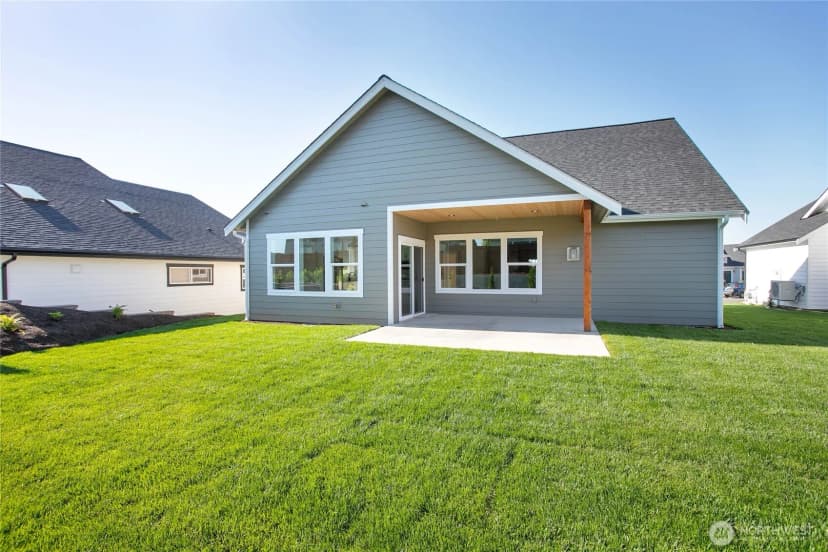 Property photo for 2178 Lagerwey Circle, Lynden photo 38