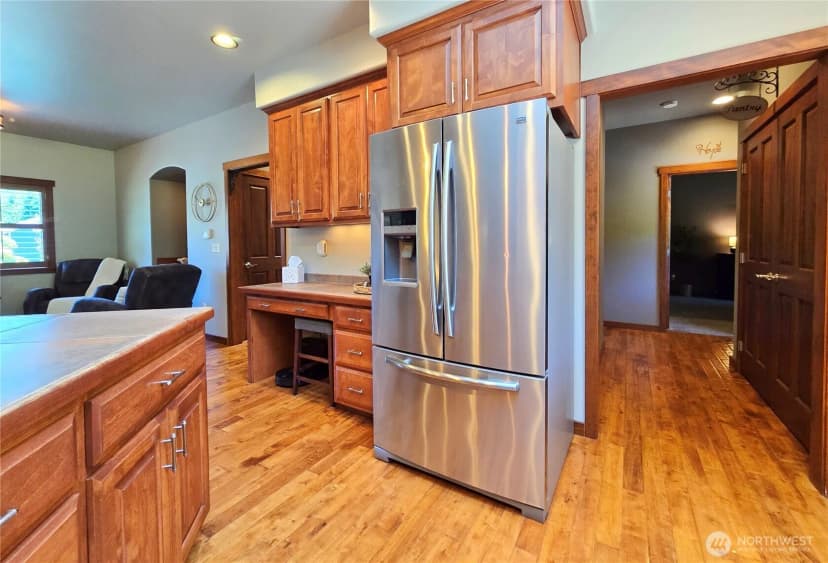 Property photo for 810 Big Pine Way, Forks photo 13