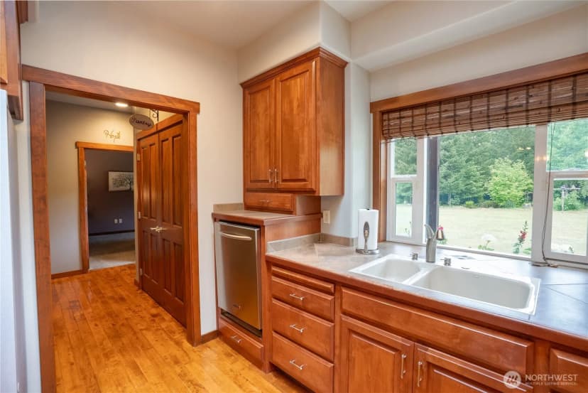 Property photo for 810 Big Pine Way, Forks photo 12