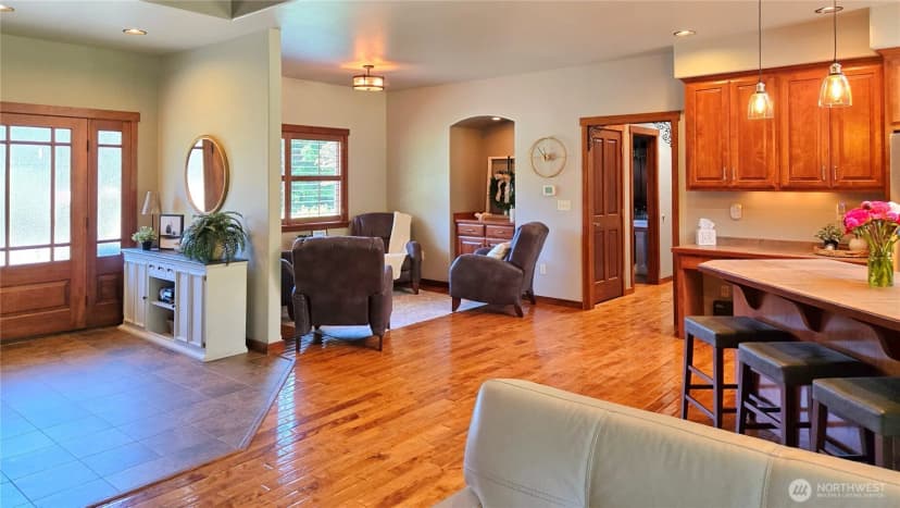 Property photo for 810 Big Pine Way, Forks photo 6