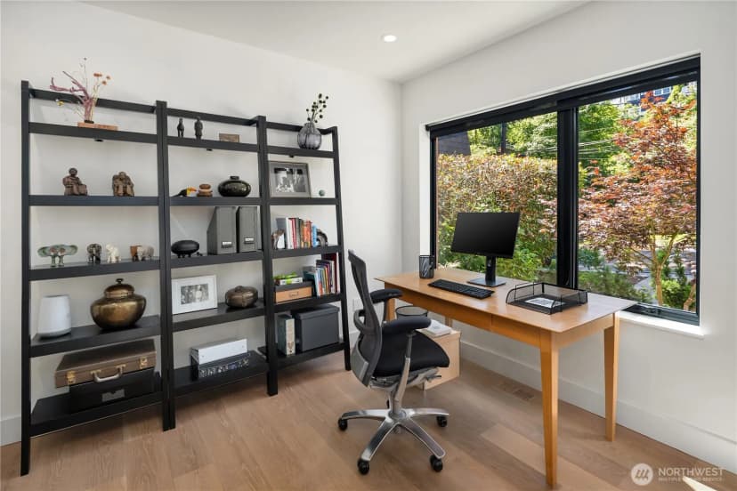 Property photo for 628 36th Avenue, Seattle photo 19