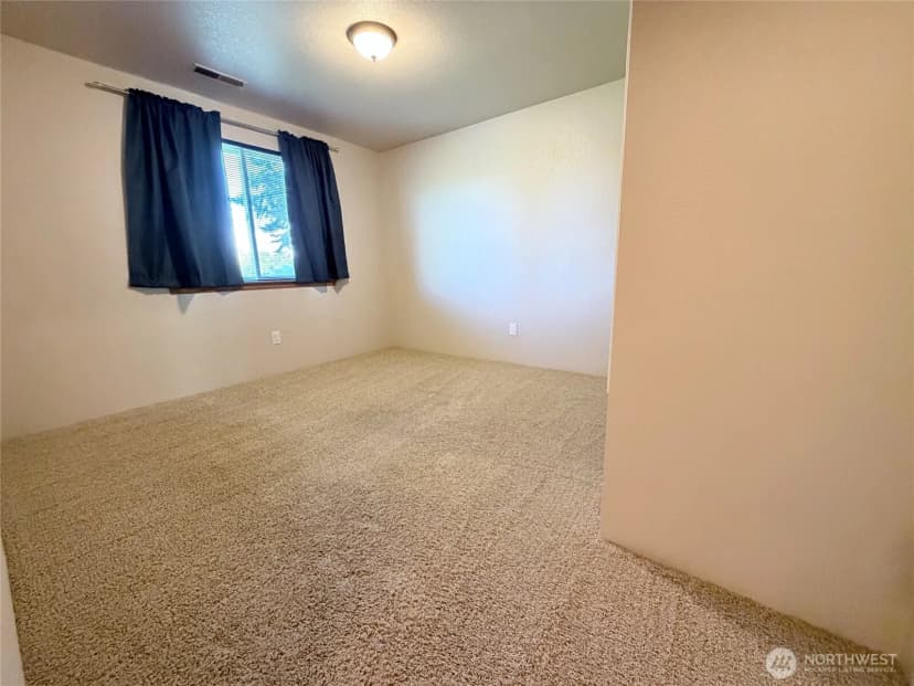 Property photo for 7909 Englewood Crest Drive, Yakima photo 29