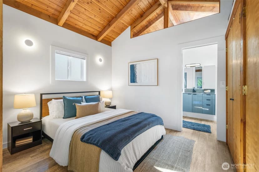 Property photo for 2770 Westlake Avenue N #3, Seattle photo 10