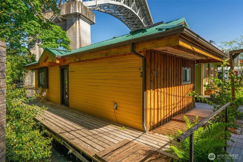Property photo for 2770 Westlake Avenue N #3, Seattle photo 18