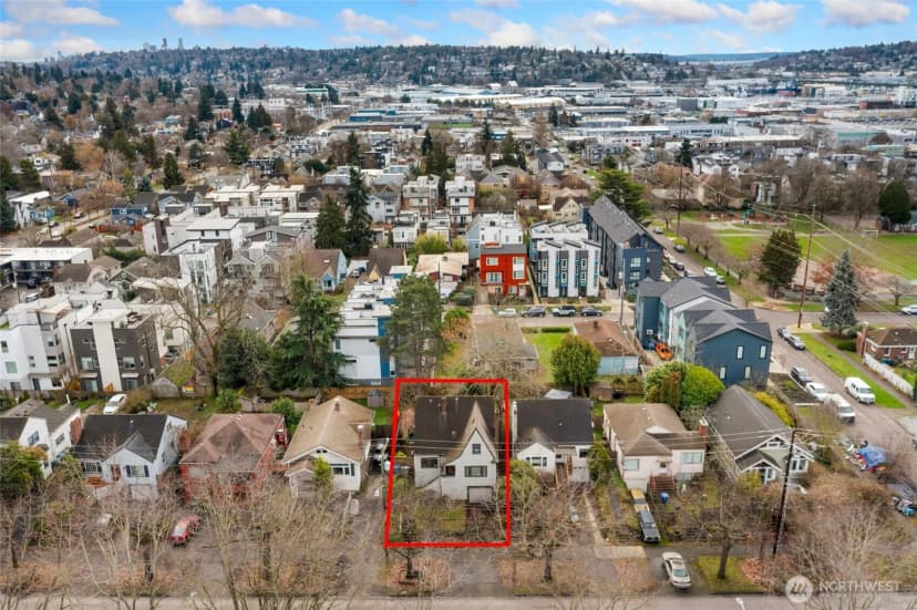 Property photo for 837 Nw Market Street, Seattle photo 7