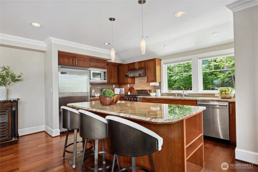 Property photo for 506 Lakeside Avenue S #w1, Seattle photo 13
