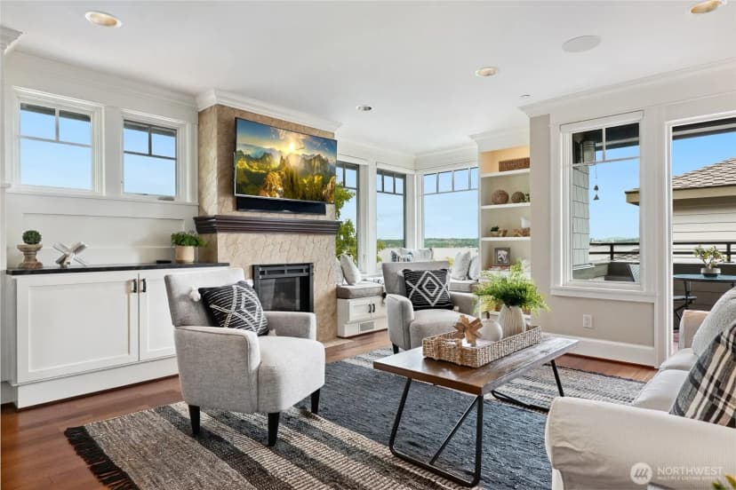 Property photo for 506 Lakeside Avenue S #w1, Seattle photo 5
