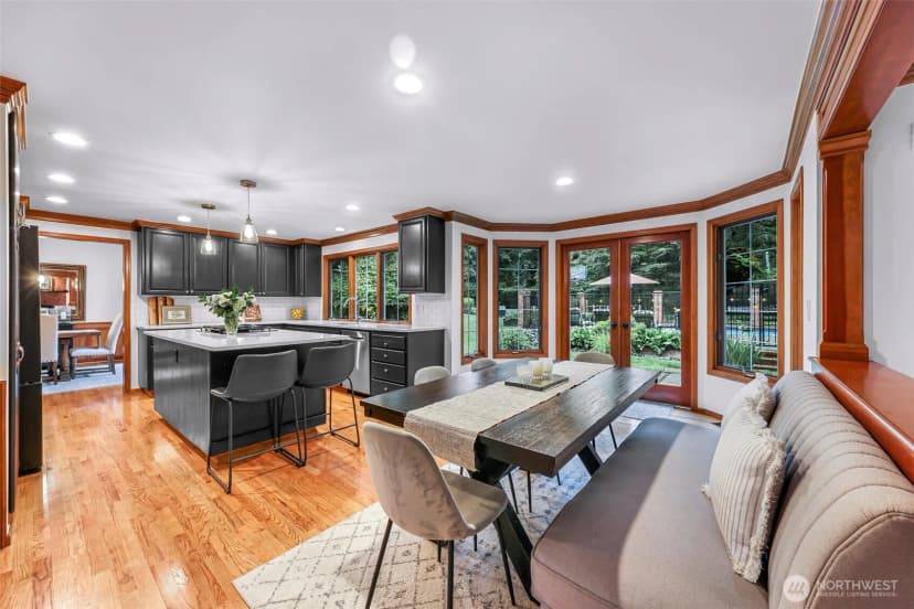 Property photo for 21830 Ne 69th Street, Redmond photo 15