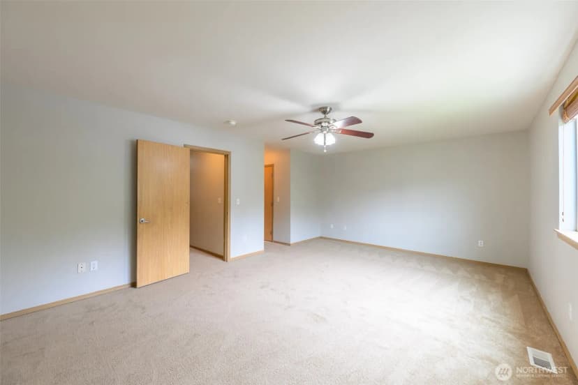 Property photo for 10504 248th Street Ct E, Graham photo 16