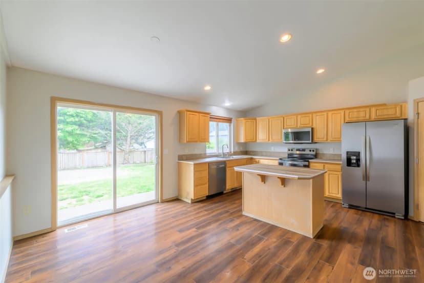 Property photo for 10504 248th Street Ct E, Graham photo 12