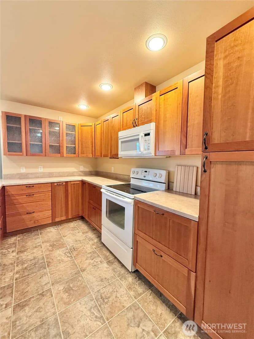 Property photo for 727 Kenwood Street, Omak photo 24