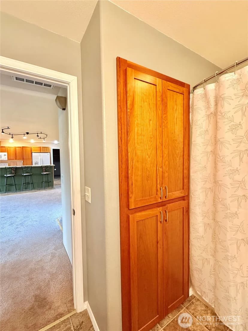 Property photo for 727 Kenwood Street, Omak photo 36
