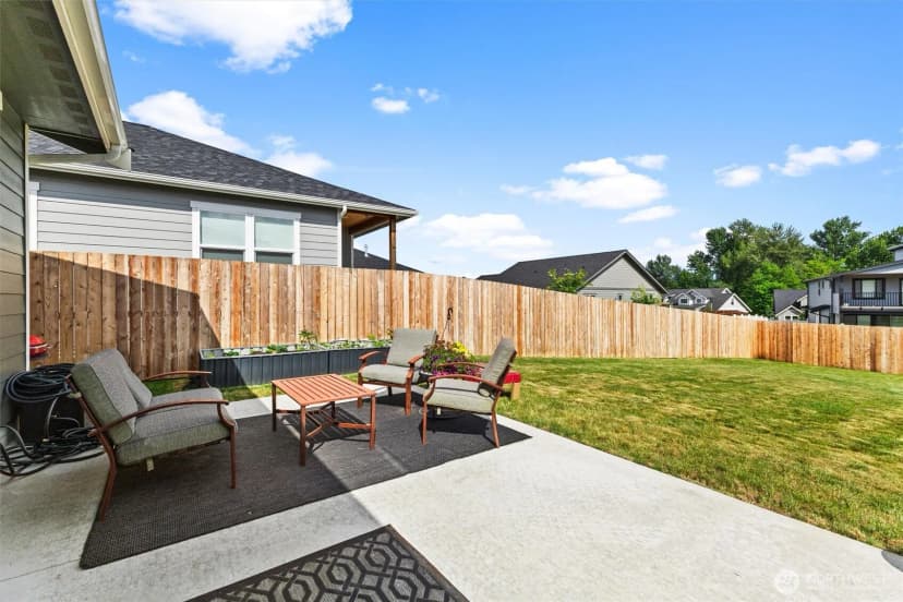Property photo for 2193 Lagerwey Circle, Lynden photo 19