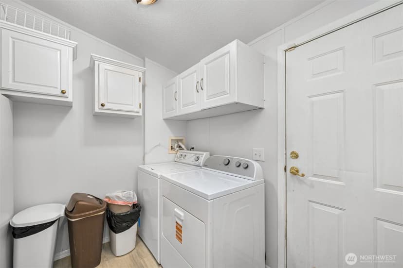 Property photo for 2174 Yew Street Road #22, Bellingham photo 23