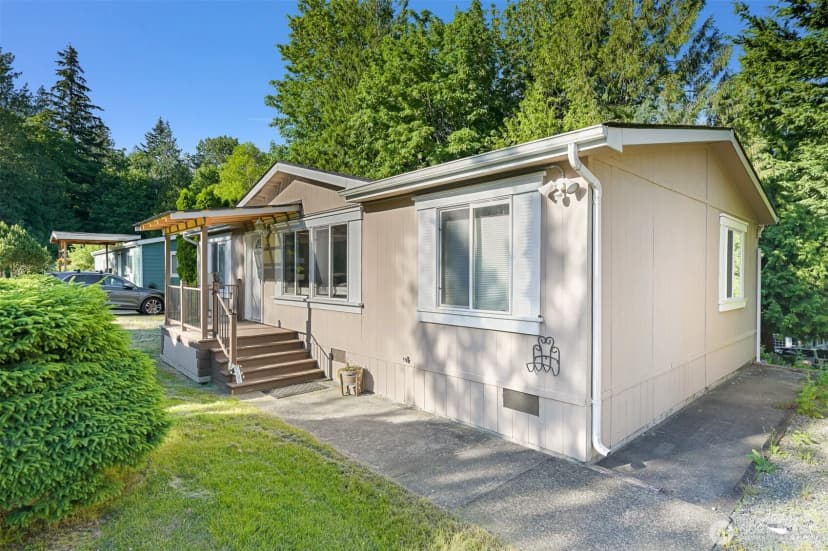 Property photo for 2174 Yew Street Road #22, Bellingham photo 2