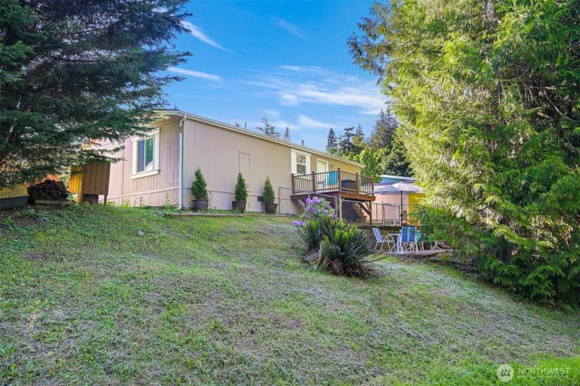 Property photo for 2174 Yew Street Road #22, Bellingham photo 33