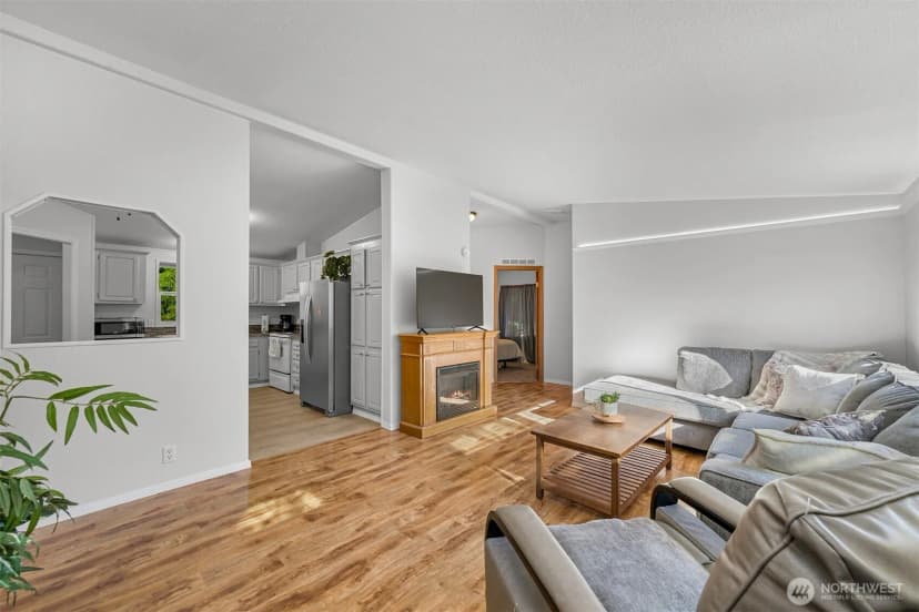 Property photo for 2174 Yew Street Road #22, Bellingham photo 7