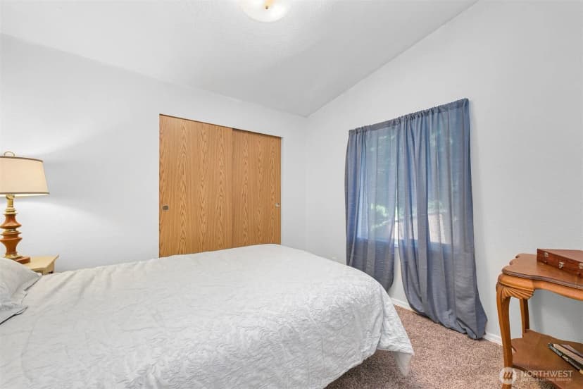 Property photo for 2174 Yew Street Road #22, Bellingham photo 12