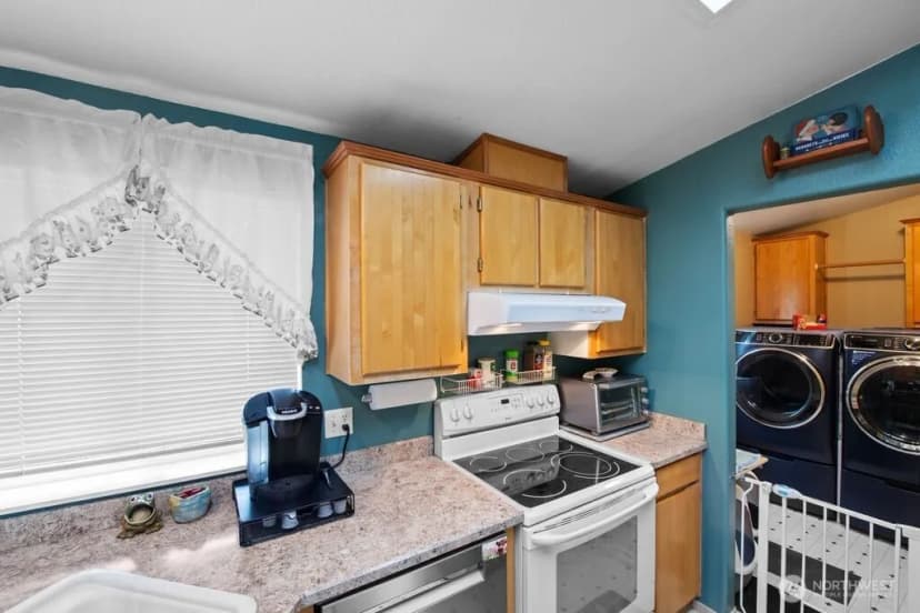 Property photo for 847 N Bretz Pr Ne, Richland photo 12