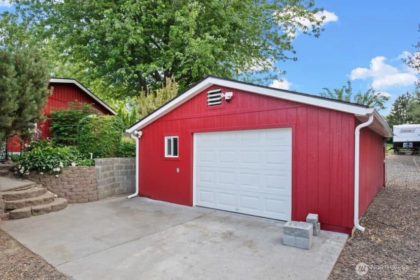 Property photo for 847 N Bretz Pr Ne, Richland photo 35